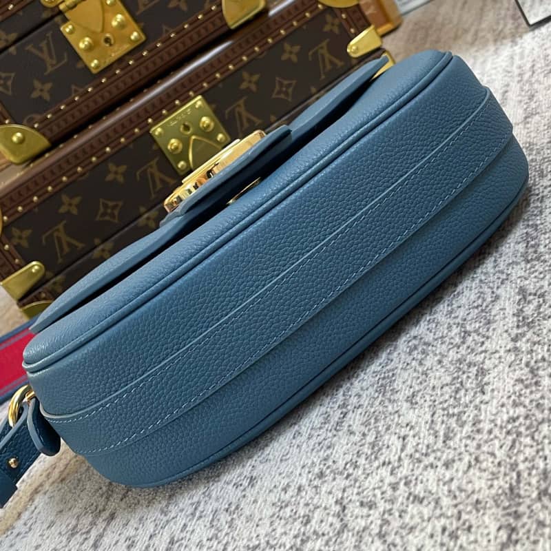 Louis Vuitton Pont 9 Soft MM Grained Calfskin Leather Replica Bag Blue M58968