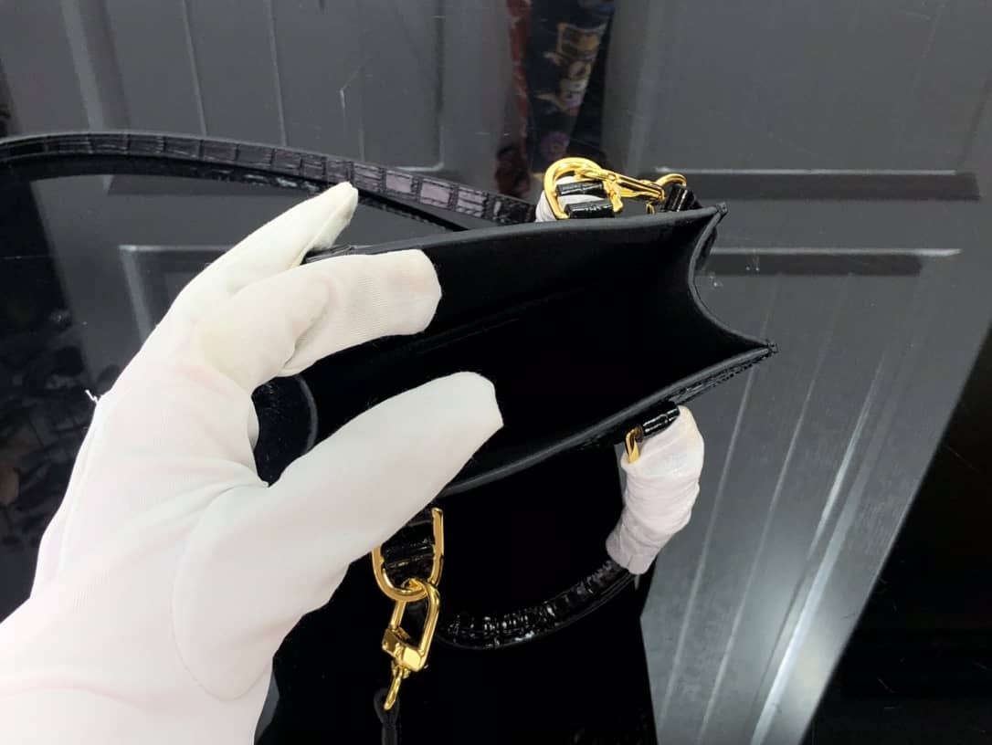 Louis Vuitton Petit Sac Plat Flat Shoulder Bag Replica Black M80169