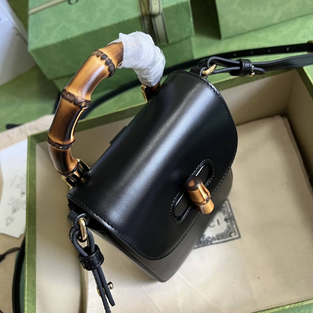 Gucci Bamboo Mini Crossbody Handbag 702106 Replica