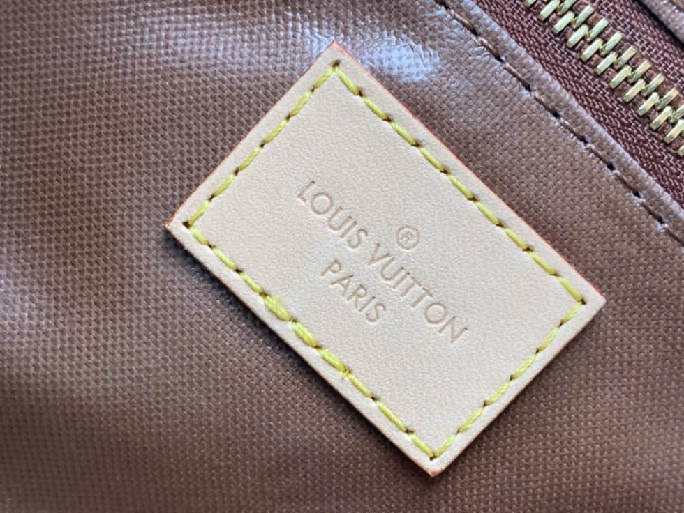 Louis Vuitton Dopp Kit Toilet Pouch Monogram Canvas M44494 Replica