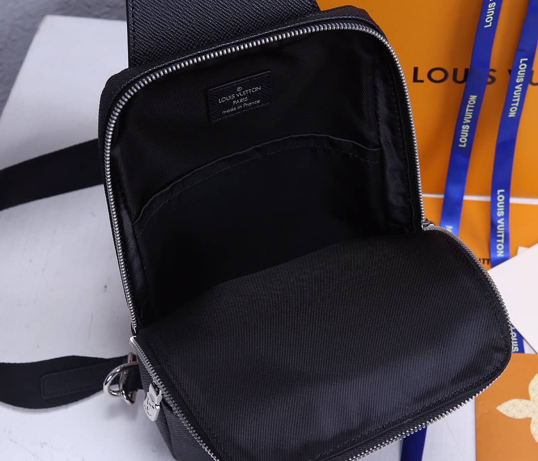 Louis Vuitton Avenue Taiga Leather Replica Sling Bag M30443