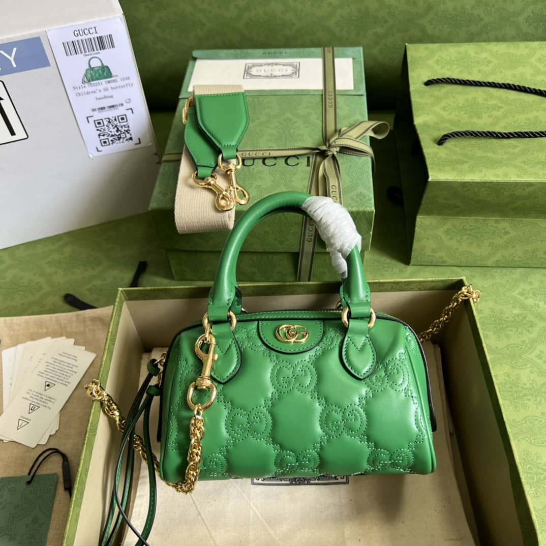 Gucci GG Matelassé Leather Top Handle Shoulder Bag 702251 Replica