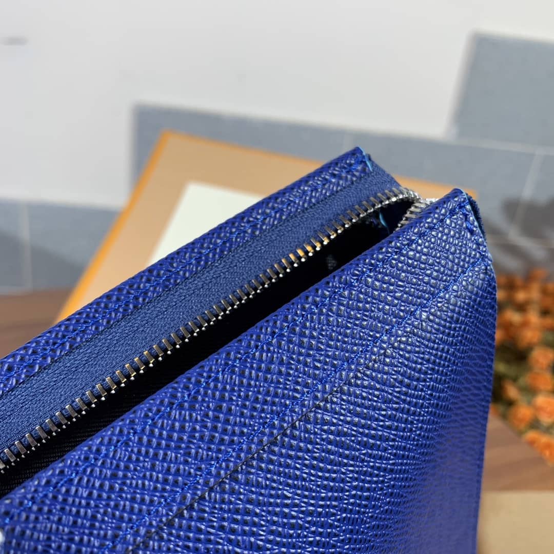 Louis Vuitton Pochette Voyage MM Pouch Blue M30395 Replica