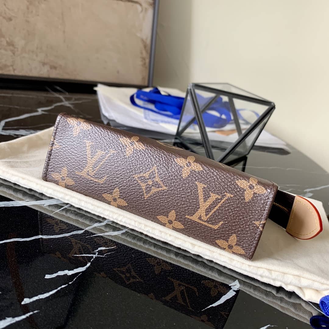 Louis Vuitton Monogram Poche Toilette Cosmetics Pouch Replica M47546