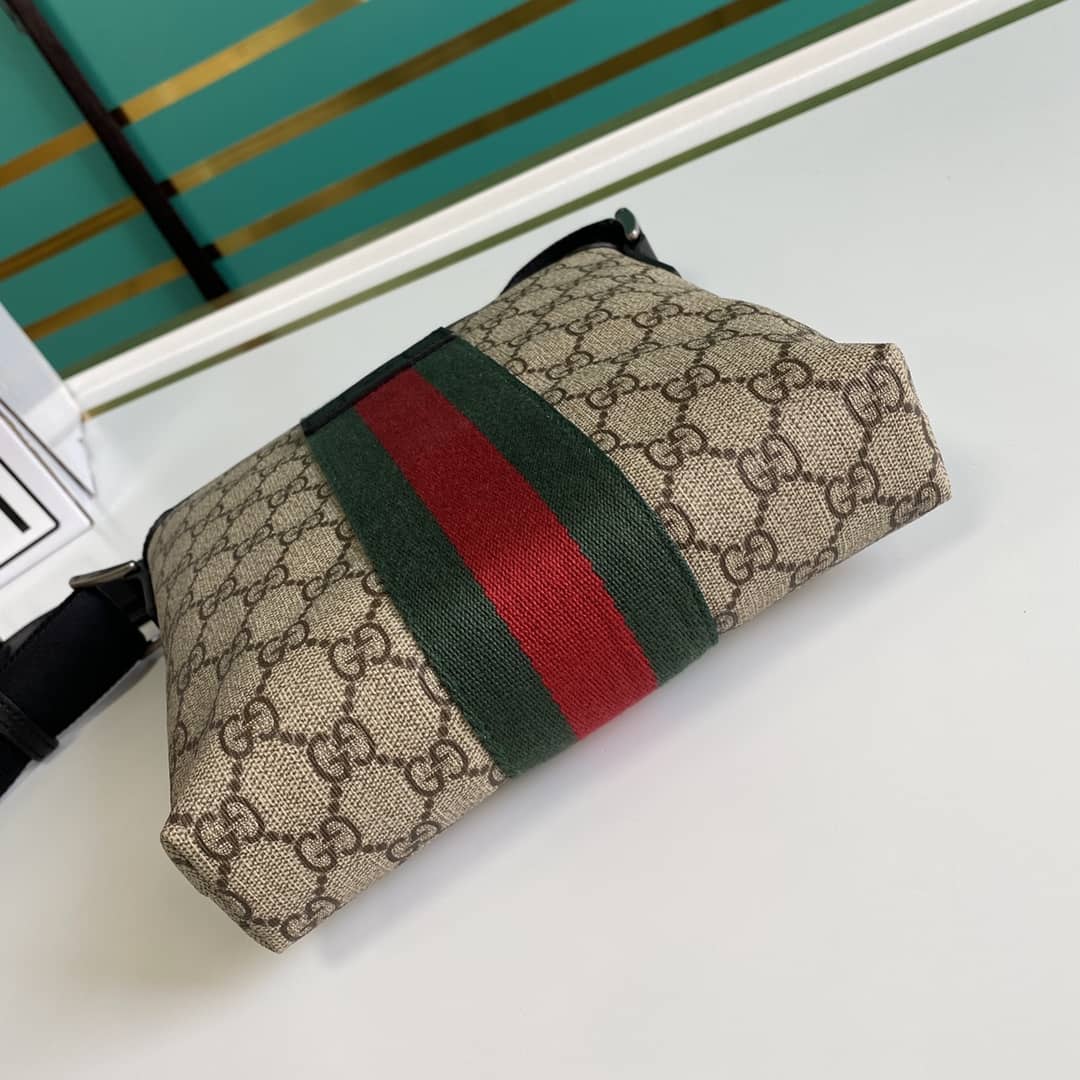 Gucci Web GG Supreme Flat Messenger Bag Replica 471454