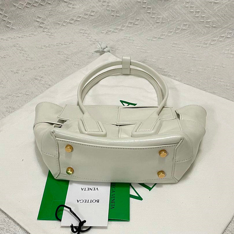 Bottega Veneta Bag Dupe 2108SF0257