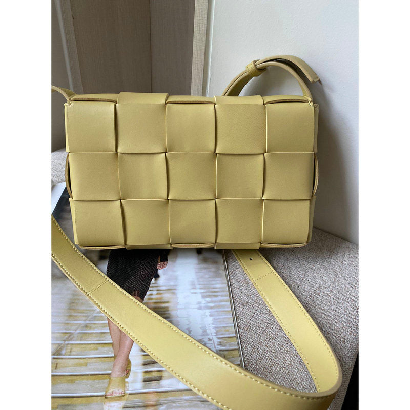 Bottega Veneta Bag Dupe 2108SF0221