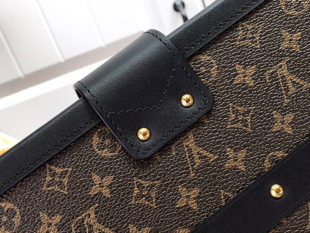 Louis Vuitton Petite Malle Trunk M94219 Replica Shoulder Bag