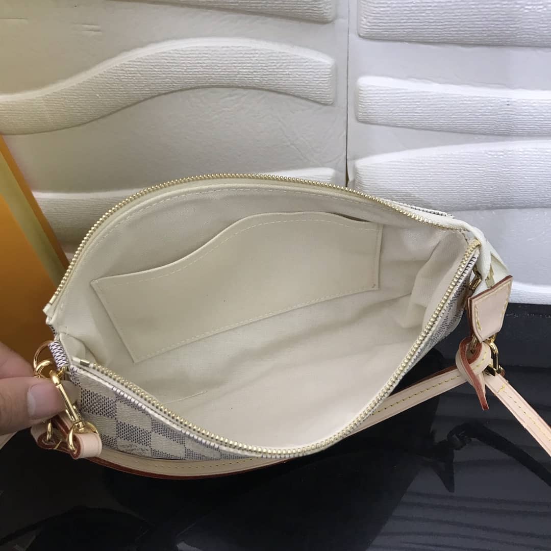 Louis Vuitton Replica Pochette Accessoires Canvas Beige M40712