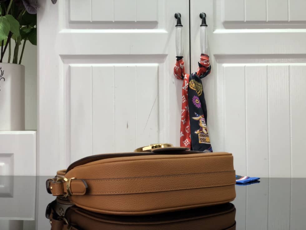 Louis Vuitton Pont 9 Soft MM Grained Calfskin Brown M58967 Replica Crossbody Bag