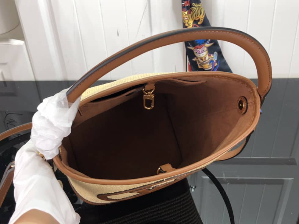 Louis Vuitton Petit Caramel Brown M59962 Replica Bucket Bag