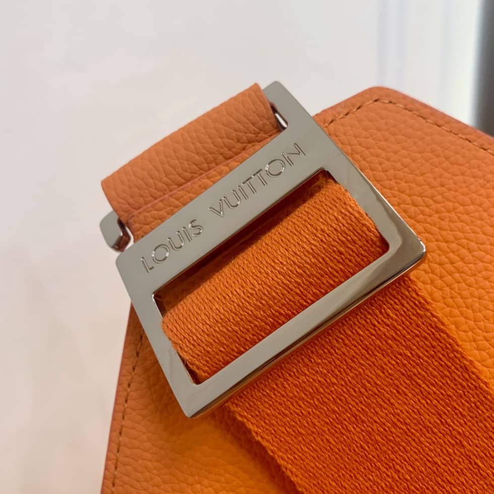 Louis Vuitton New Sling Aerogram M59625 Replica Shoulder Bag