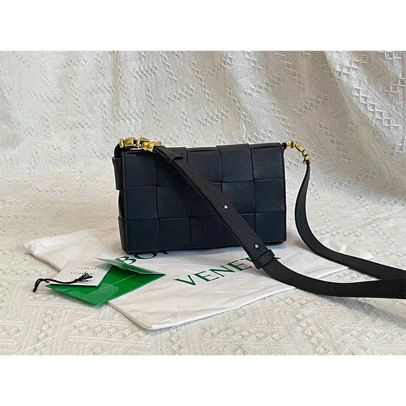 Bottega Veneta Bag Dupe 2108SF0181