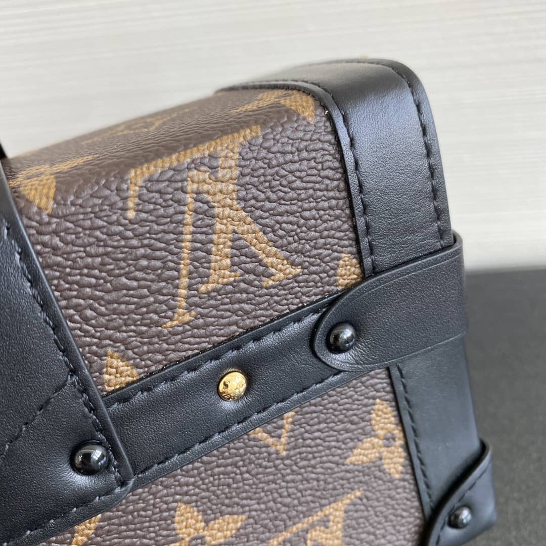 Louis Vuitton Mini Trunk Monogram Canvas Key Chain Replica Bag 44188M