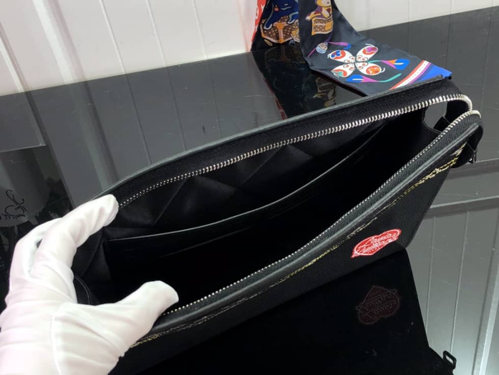 Louis Vuitton Pochette Dupe x Nigo Voyage MM Monogram Black M45961