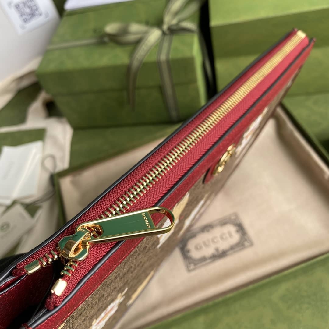 Gucci Doraemon x Gucci Pouch Clutch Replica 647804