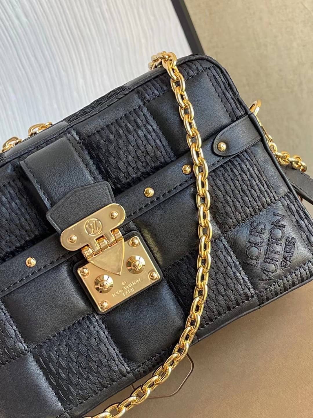Louis Vuitton Troca PM Black M59116 Replica Crossbody Bag