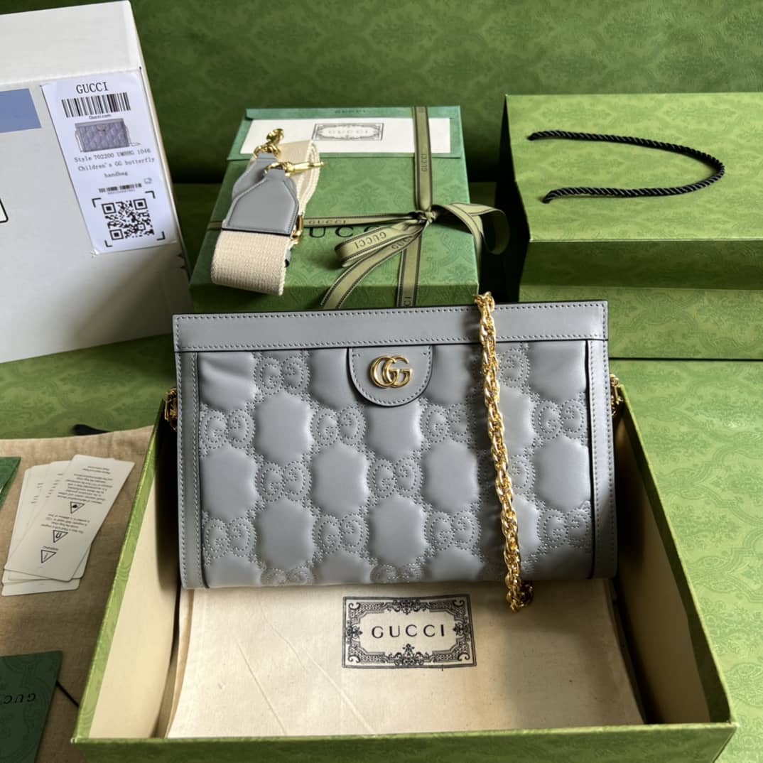 Gucci GG Matelassé Leather 702200 Replica Shoulder Bag