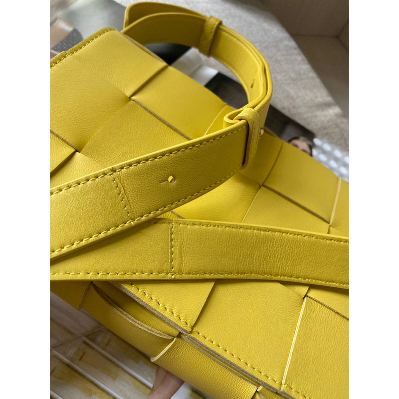 Bottega Veneta Bag Dupe 2108SF0223