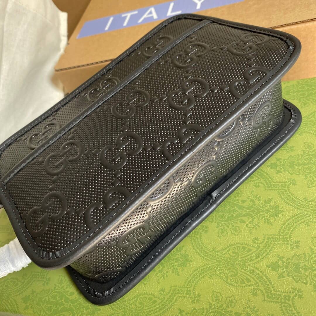 Gucci GG Embossed Cosmetic Case Replica 627470