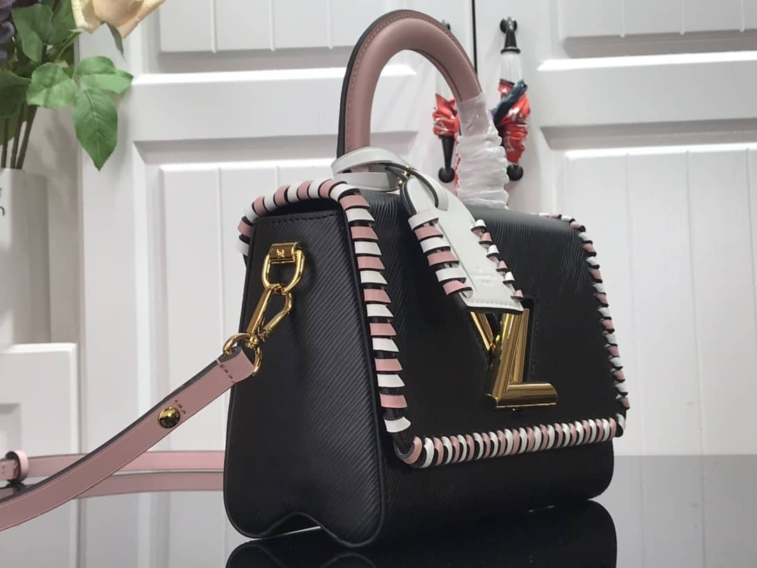 Knockoff Louis Vuitton Twist MM Shoulder Bag From China
