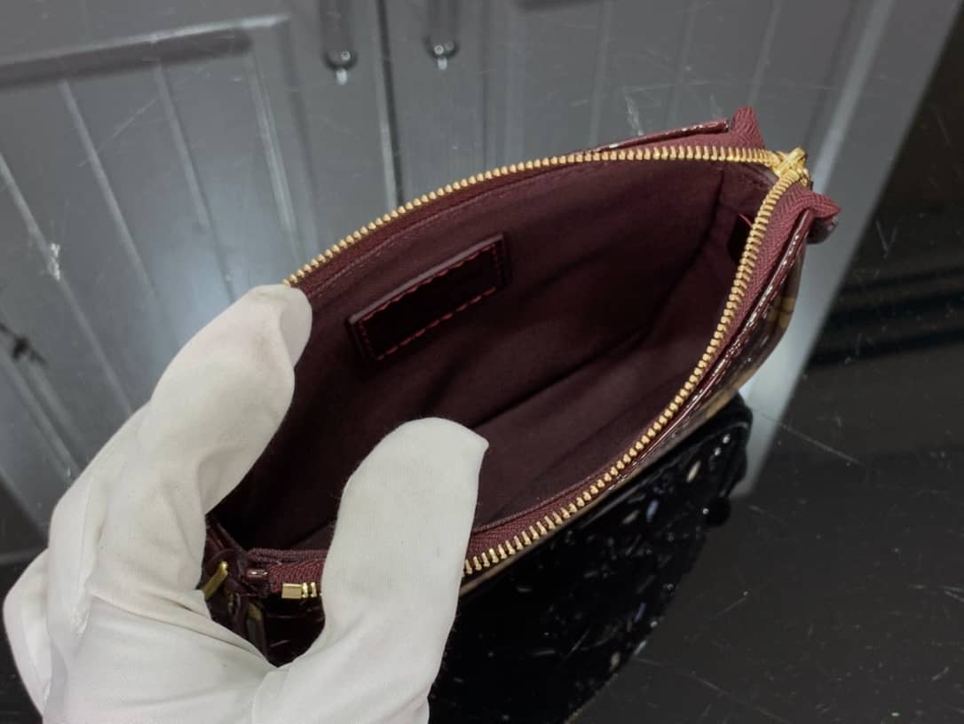 Louis Vuitton Pochette Dupe Monogram Vernis  Accessories  Pouch Purple M58009