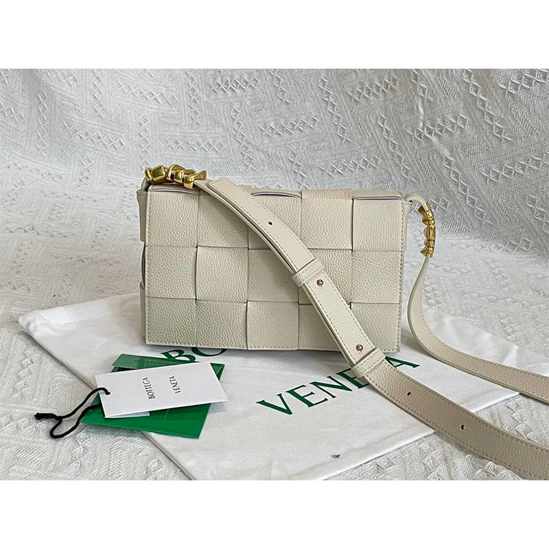 Bottega Veneta Bag Dupe 2108SF0180