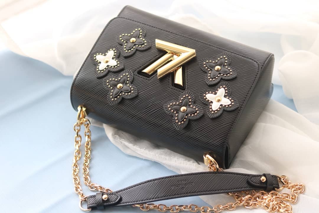 Louis Vuitton Twist Epi Handbag Replica