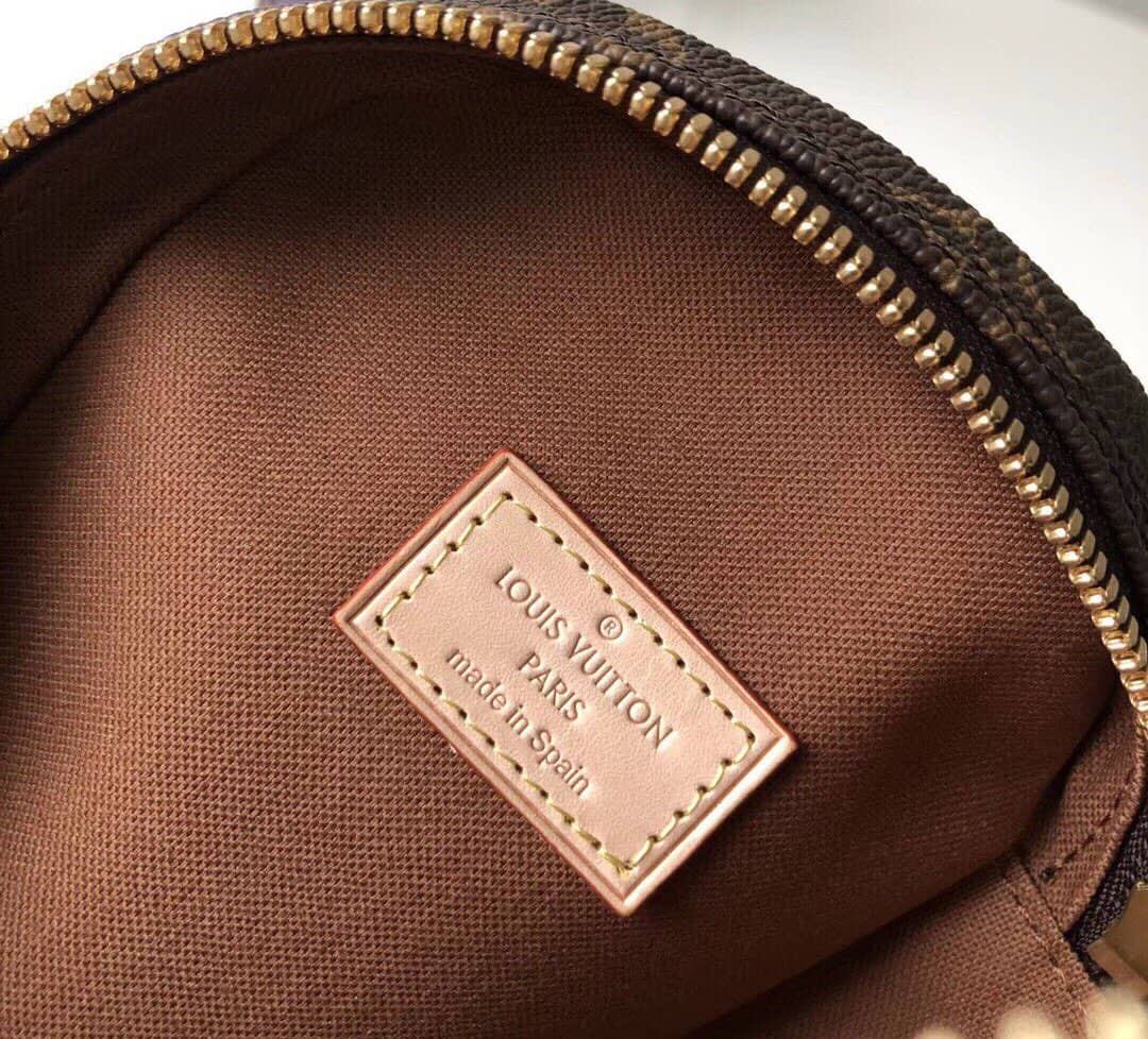 Louis Vuitton Pochette Dupe Monogram  Gange  M51870