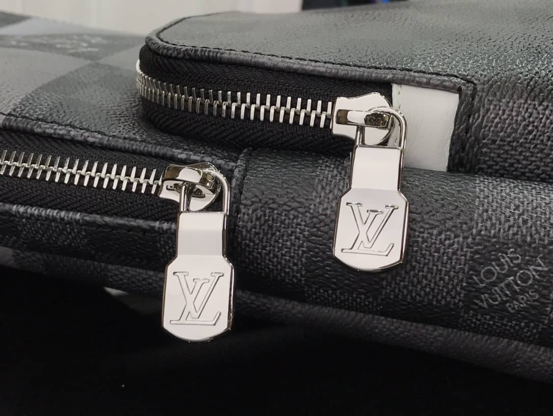 Louis Vuitton Damier Graphite Mens Avenue Replica Sling Bag  Black Gray N40403