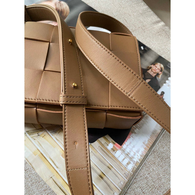 Bottega Veneta Bag Dupe 2108SF0251