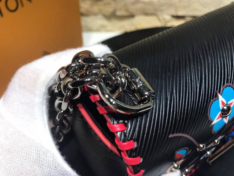 Louis Vuitton Twist MM AAA Fake Leather Chain Shoulder Bag