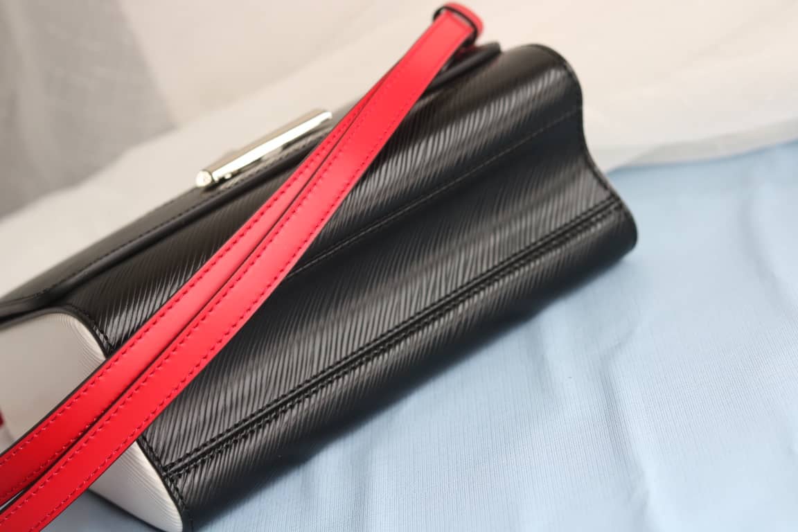 Louis Vuitton Twist Epi Handbag Replica