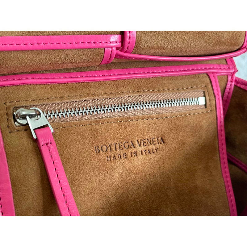 Bottega Veneta Bag Dupe 2108SF0255