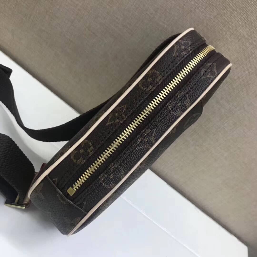 Louis Vuitton Pochette Dupe Monogram  Gange  M51870