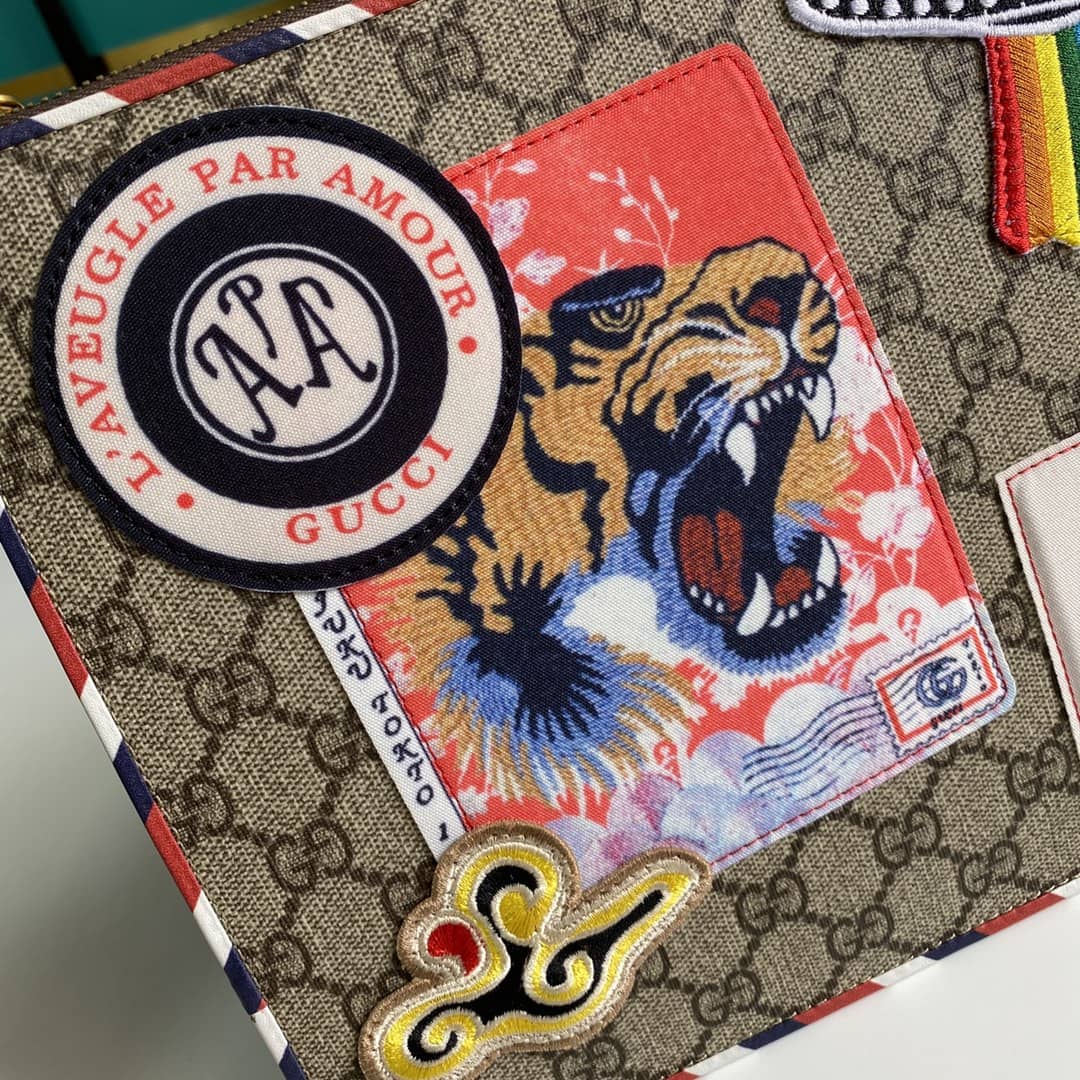 Gucci GG Supreme Monogram Courrier Zip Pouch Replica 473915