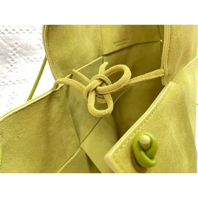 Bottega Veneta Bag Dupe 2108SF0156