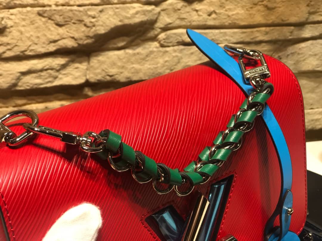 Louis Vuitton Twist MM Bag Red M50296 Replica