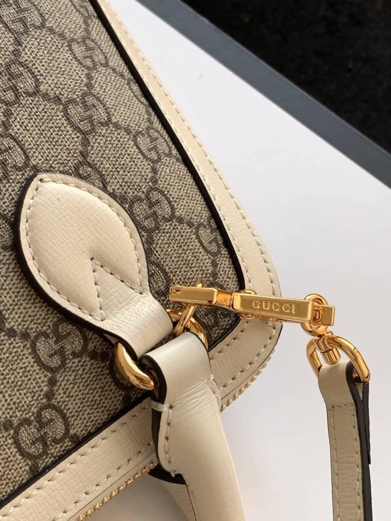 Gucci Horsebit Bag Dupe 1955 Small GG Supreme Grainy Leather Handle Bag Replica White 621220