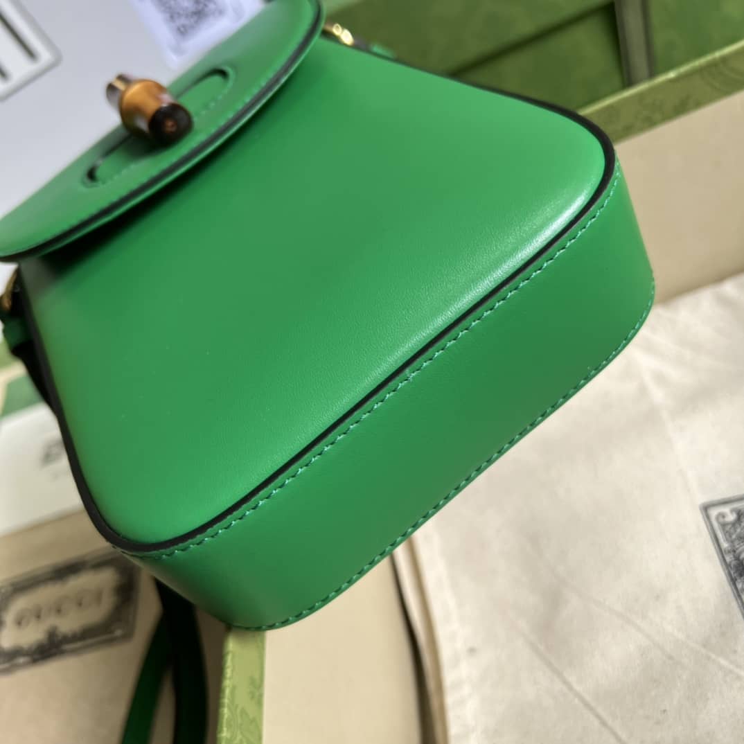 Gucci Bamboo Mini Crossbody Handbag 702106 Replica