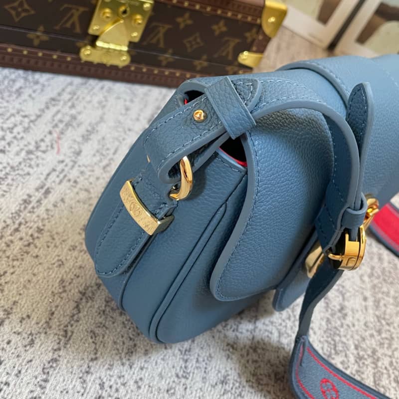 Louis Vuitton Pont 9 Soft MM Grained Calfskin Leather Replica Bag Blue M58968