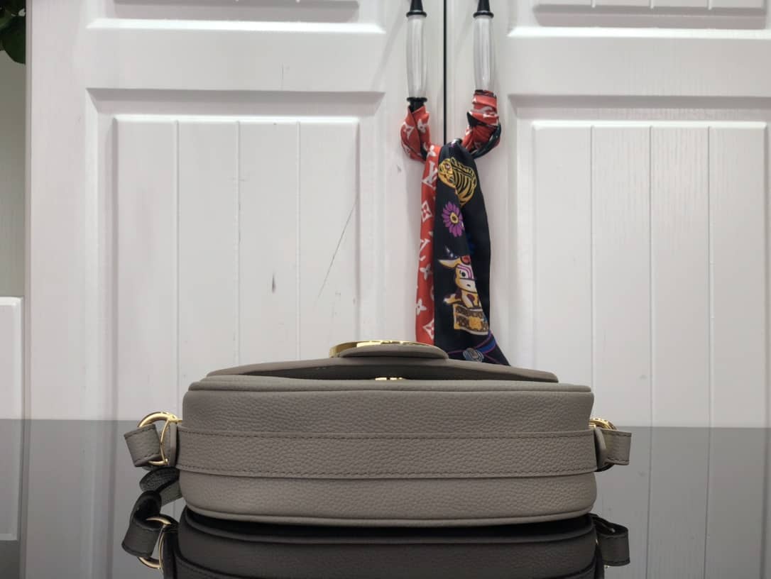 Louis Vuitton Pont 9 Soft PM Replica Bag Apricot M58727