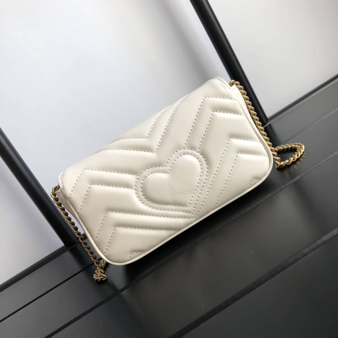 Gucci GG Marmont Matelasse Leather Mini Shoulder Bag Replica White 476433