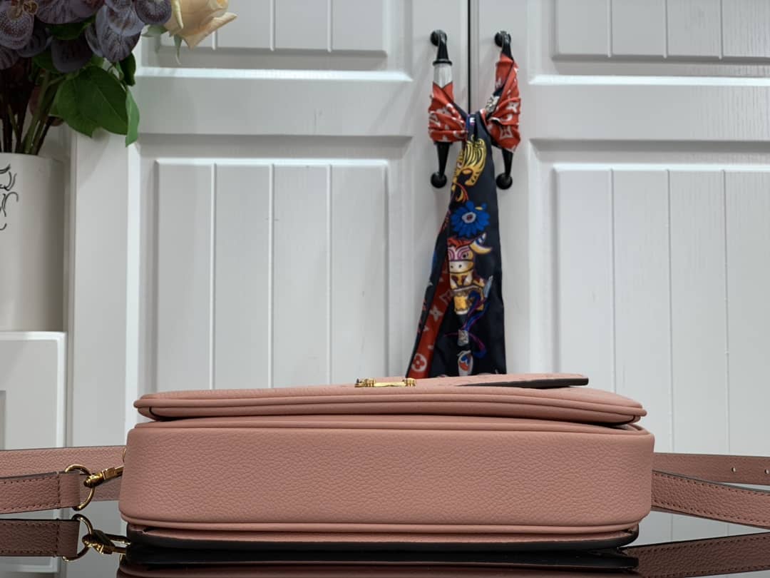 Best Replica Louis Vuitton Pochette Metis Marine Leather Pink M44071 Replica Shoulder Bag(ColaReps)