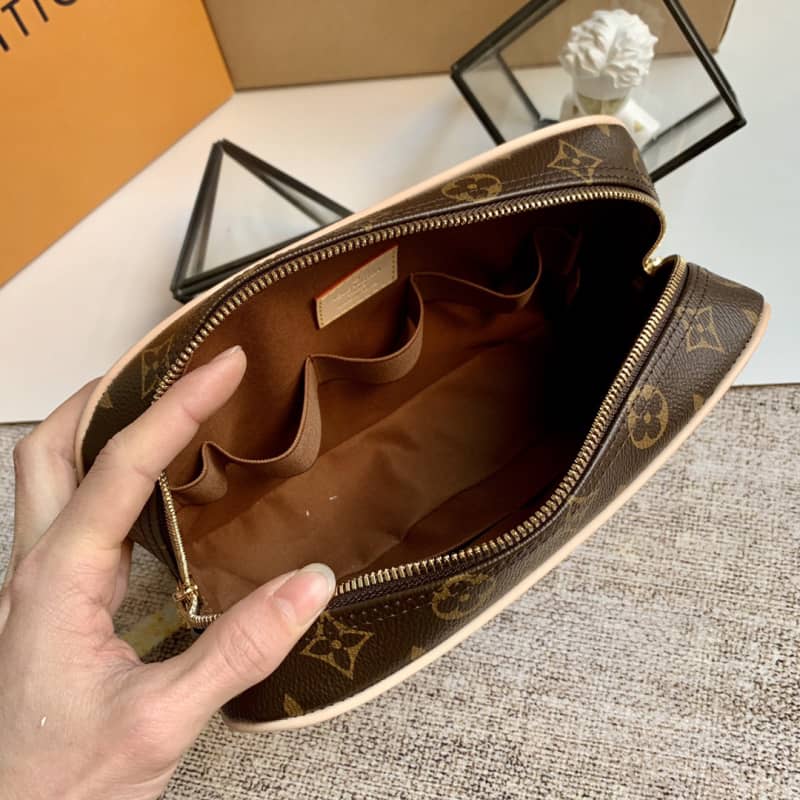 Louis Vuitton Toilet Pouch GM Monogram Canvas Replica M43383
