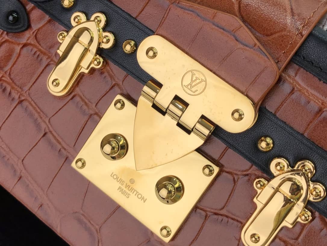 Louis Vuitton Petite Malle Brilliant Alligator Leather Replica Handbag Brown N93817