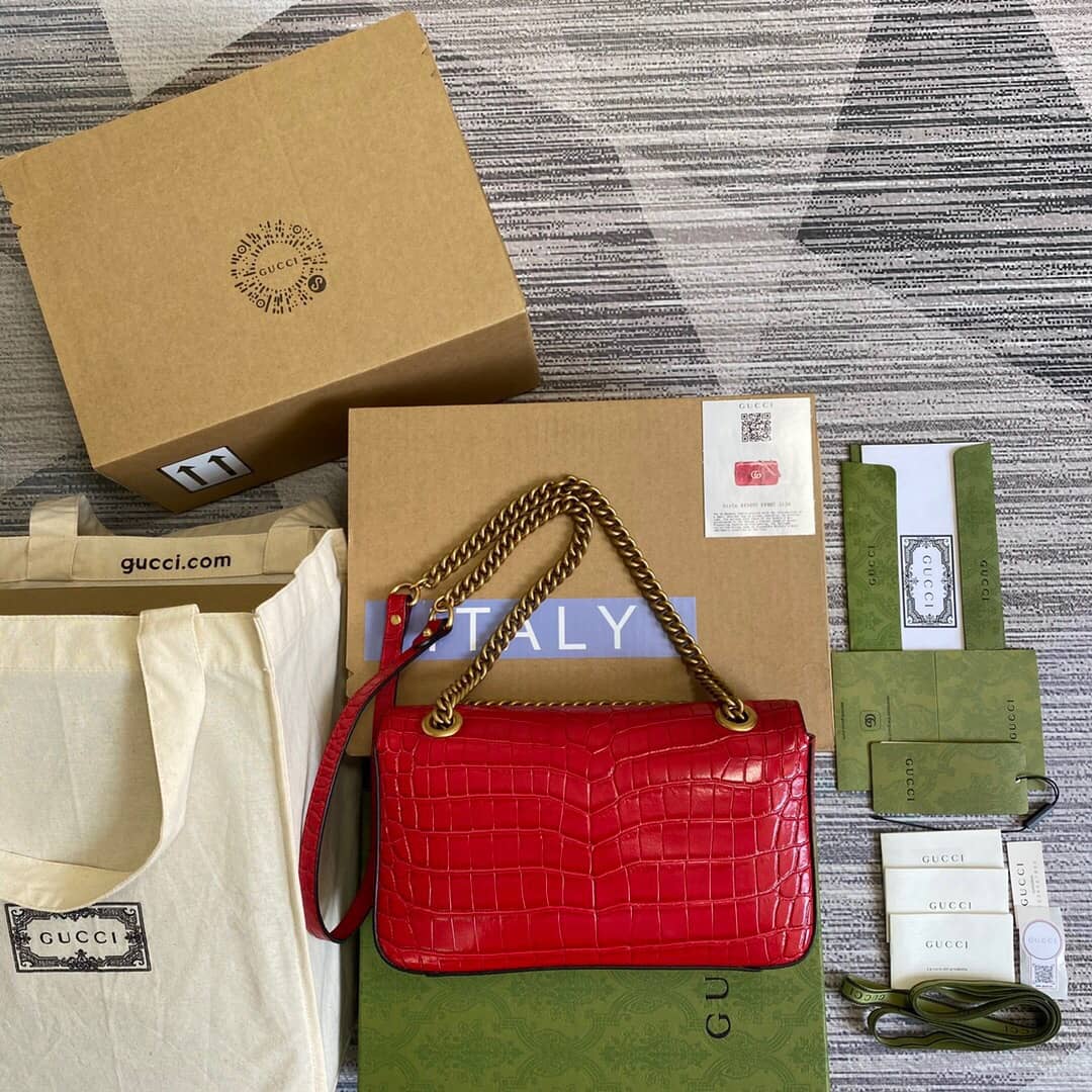 Gucci GG Marmont Matelasse Shoulder Bag Replica Red 443497