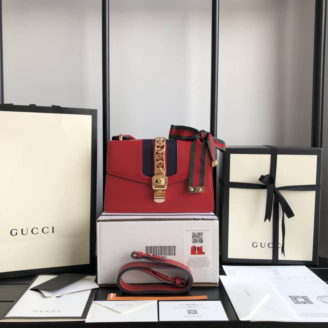 Gucci Sylvie Small Leather Shoulder Bag Replica Red 421882