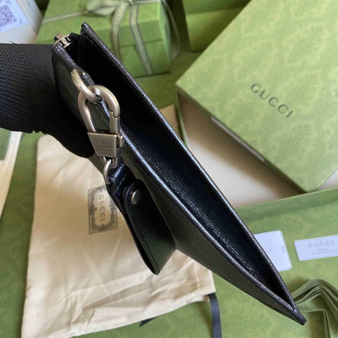 Gucci GG Supreme Pouch Replica 672953