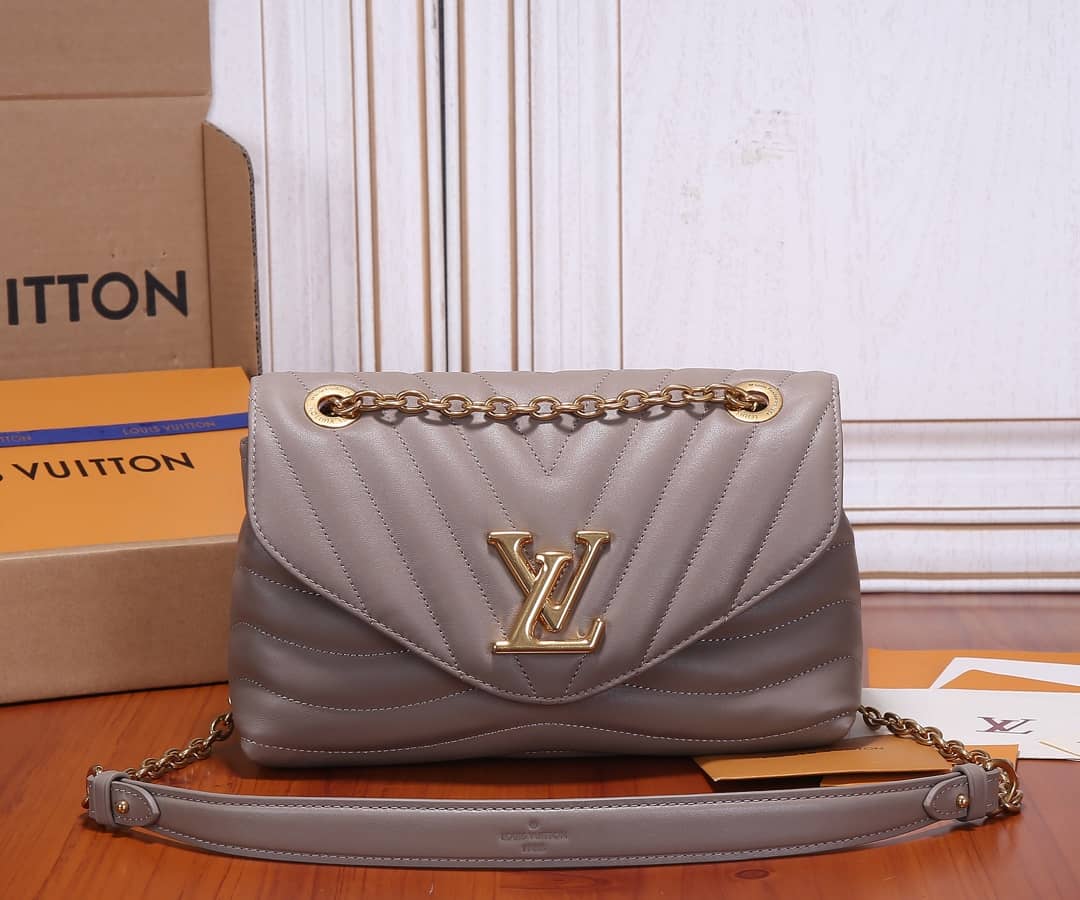 Louis Vuitton New Wave Chain Leather Replica Shoulder Bag Purple M58550